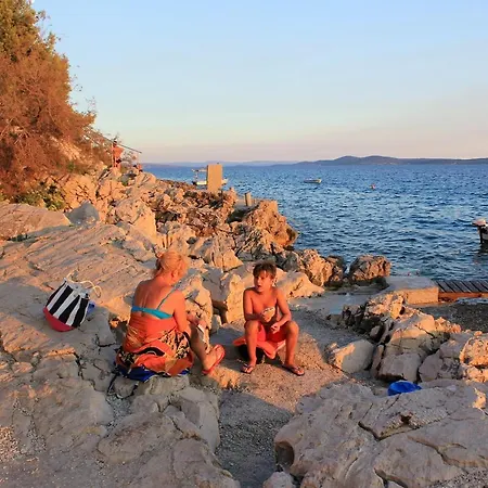 With A Parking Space Mavarstica, Ciovo - 16215 Apartamento Trogir