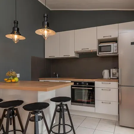 公寓 With A Parking Space Mavarstica, Ciovo - 16215 *