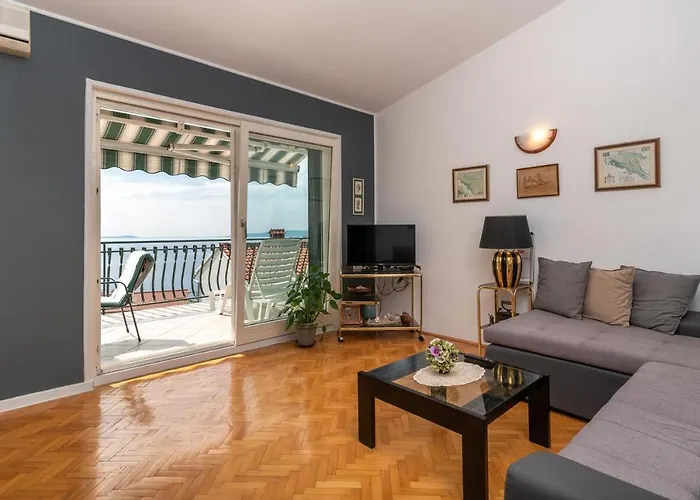 With A Parking Space Mavarstica, Ciovo - 16215 公寓